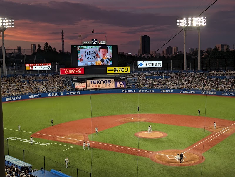 明治神宮野球場